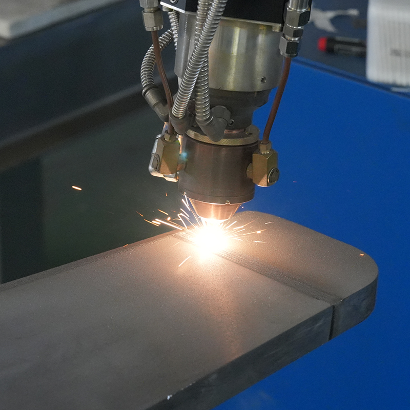 Ốp laser